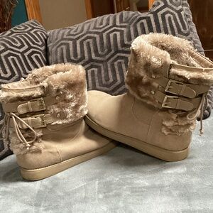 G by Guess Tan Fur-Lined Winter Boots